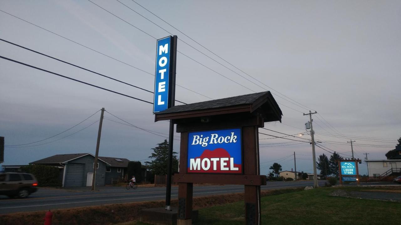 Big Rock Motel Campbell River Exterior foto